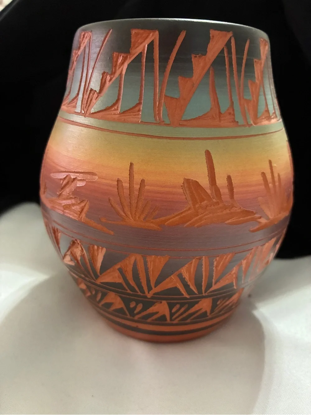 Mesa Verde Pottery Native American Hand-Carved Vase Signed 4.75” Cortez Colorado